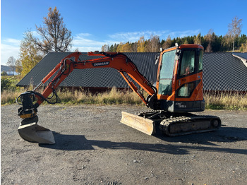 حفارة DOOSAN DX35Z