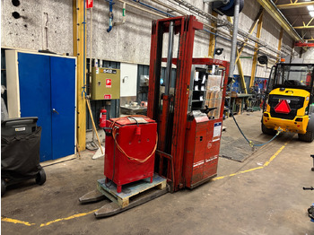 معدات المناولة BT