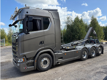 شاحنة ذات خطاف SCANIA S 650