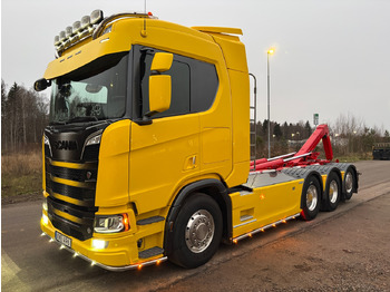 شاحنة ذات خطاف SCANIA