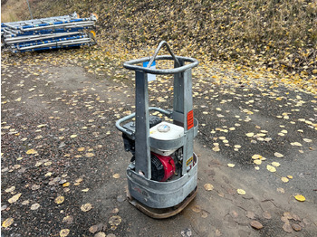 لوحة اهتزازية