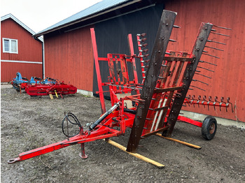 معدات حرث التربة VÄDERSTAD