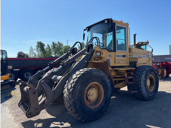 اللودر بعجل VOLVO L90