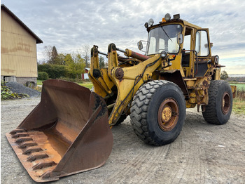 اللودر بعجل VOLVO