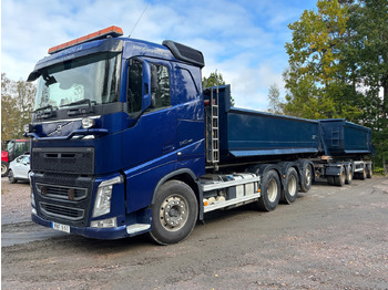 شاحنة ذات خطاف VOLVO FH 540