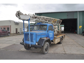 برج الحفر IVECO Magirus