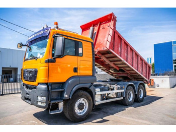 شاحنة قلاب MAN TGS 33.440