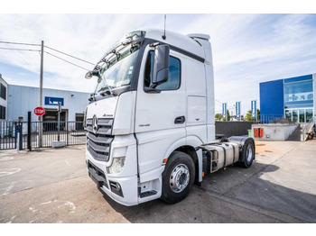 وحدة جر MERCEDES-BENZ Actros 1845