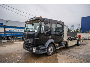 شاحنة ذات خطاف VOLVO FL 240