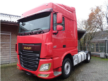 وحدة جر DAF XF 106