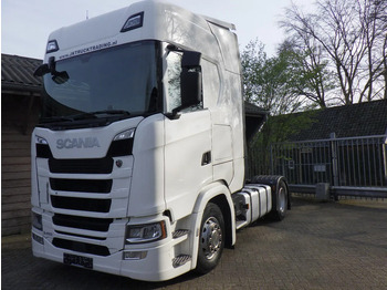 وحدة جر SCANIA S 410