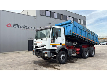 شاحنة قلاب IVECO EuroTrakker