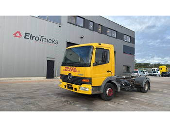 شاحنة هيكل كابينة MERCEDES-BENZ Atego 815