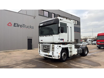 وحدة جر RENAULT Magnum