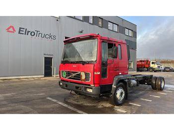 شاحنة هيكل كابينة VOLVO FL 220