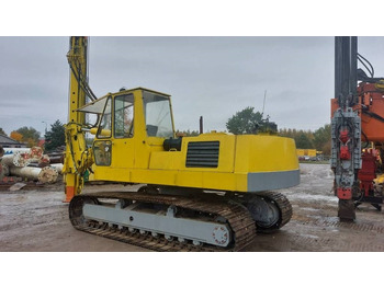 آلة تلقيم BAUER