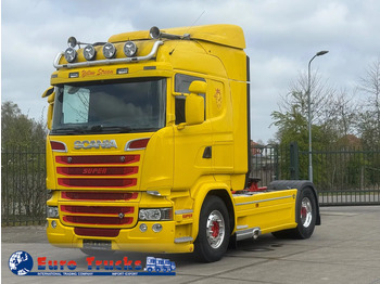 وحدة جر SCANIA S 520