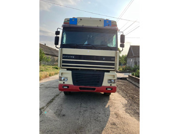 شاحنات مسطحة DAF XF 95 430
