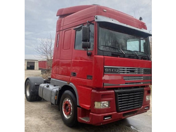 وحدة جر DAF XF 95 430