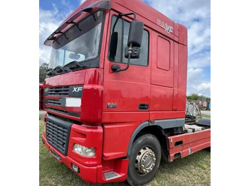 وحدة جر DAF XF 95 480