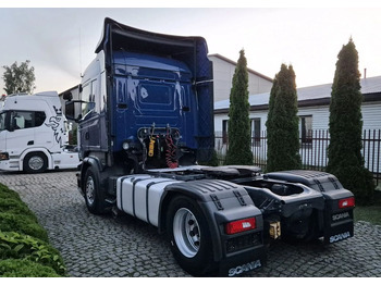 وحدة جر Scania R410: صورة 4