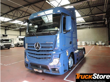 وحدة جر MERCEDES-BENZ Actros 1845
