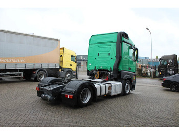 وحدة جر Mercedes-Benz Actros 1942 * 4x2 * 2 TANK * MEGA *: صورة 3