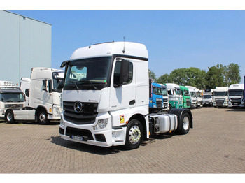 وحدة جر MERCEDES-BENZ Actros 1843