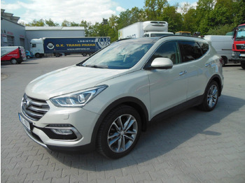 سيارة دفع رباعي HYUNDAI