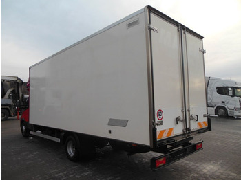 شاحنة مغلقة الصندوق Iveco DAILY 60C15: صورة 4