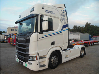 وحدة جر SCANIA R 410