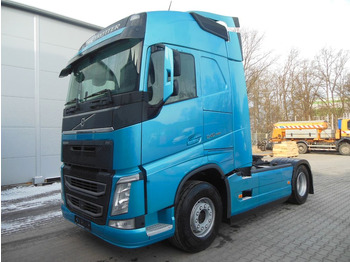وحدة جر VOLVO FH13 540