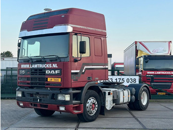 وحدة جر DAF 95 430