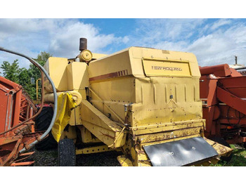 حصادة موحَّدة New Holland TX36: صورة 3 حصادة موحَّدة New Holland TX36: صورة 3