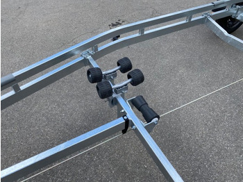 جديدة مقطورة القارب Brenderup Premium Bootsanhänger 242000TB SR mit Superrollen, 2,0 to. 7,2m/ 24 Fuß: صورة 3