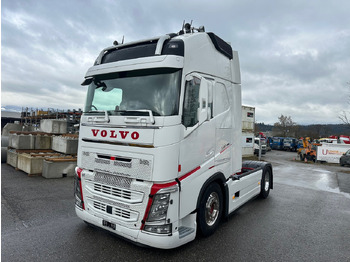 وحدة جر VOLVO FH 540