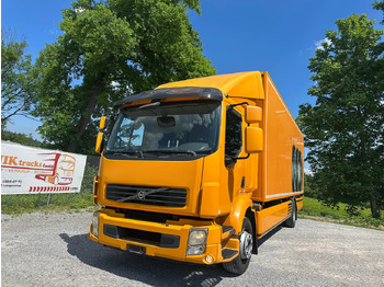 شاحنة مقفلة VOLVO FL