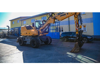 حفارة دولاب LIEBHERR A 910
