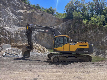 VOLVO EC220D VOLVO EC220D: صورة 1