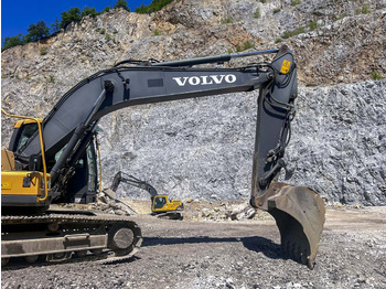 VOLVO EC220D VOLVO EC220D: صورة 4