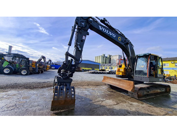 حفار زحاف VOLVO ECR235EL