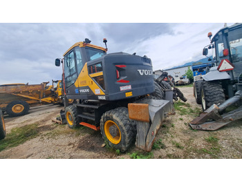 حفارة دولاب VOLVO EWR150E