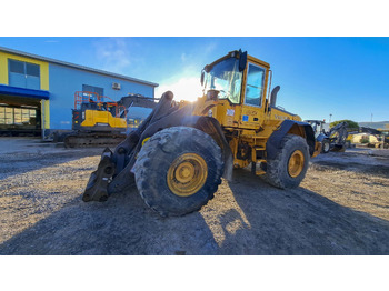 اللودر بعجل VOLVO L120E