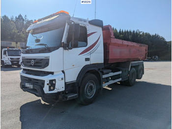 شاحنة قلاب VOLVO FMX
