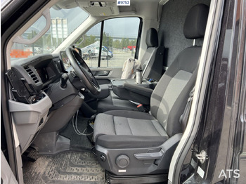 شاحنة مغلقة الصندوق Volkswagen Crafter with tail lift: صورة 3