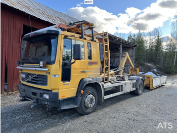 شاحنة ذات خطاف VOLVO FL