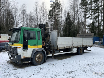 شاحنة كرين VOLVO FL