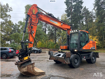 حفارة دولاب DOOSAN DX170W