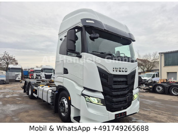شاحنات الحاويات / جسم علوي قابل للتغيير شاحنة IVECO S-WAY