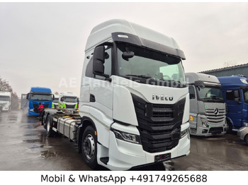 شاحنات الحاويات / جسم علوي قابل للتغيير شاحنة IVECO S-WAY